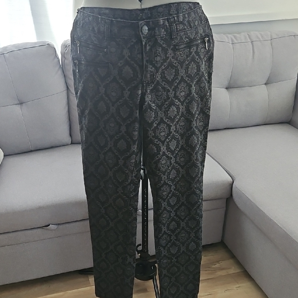 Women's Black Patterned Jeans